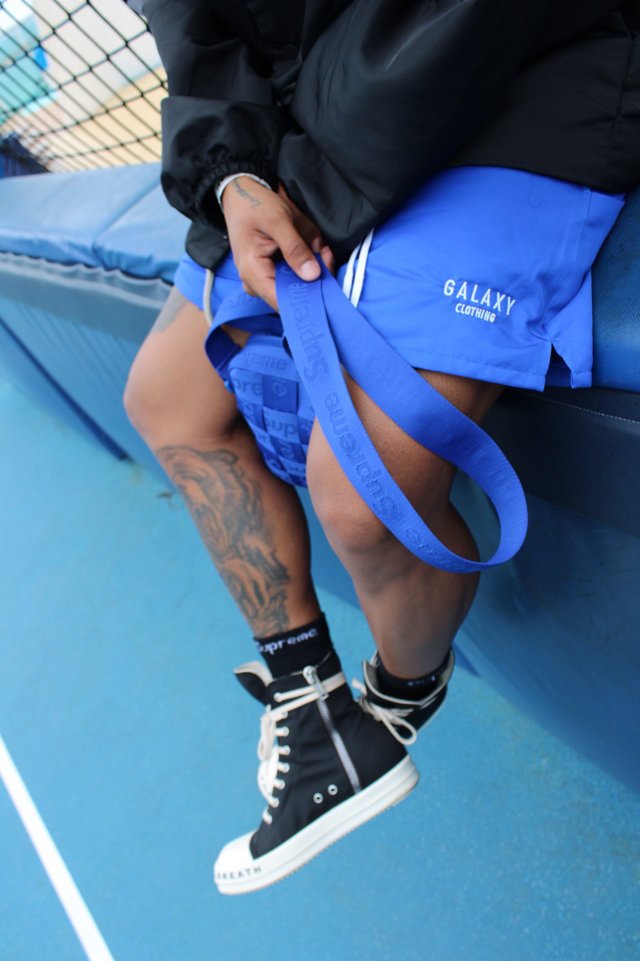 GALAXY NYLON SHORT